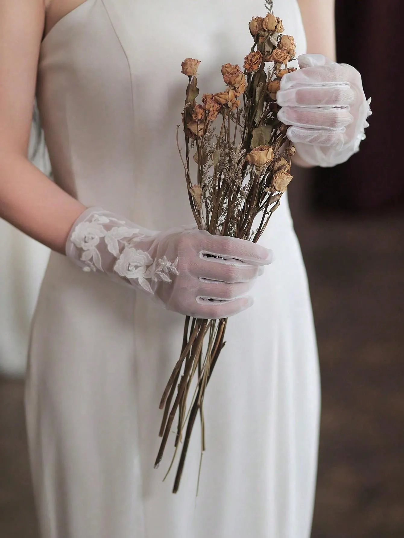 1pair Faux Pearl Decor Bridal Wedding Party Gloves With Veils, Embroidered Lace Flower Applique