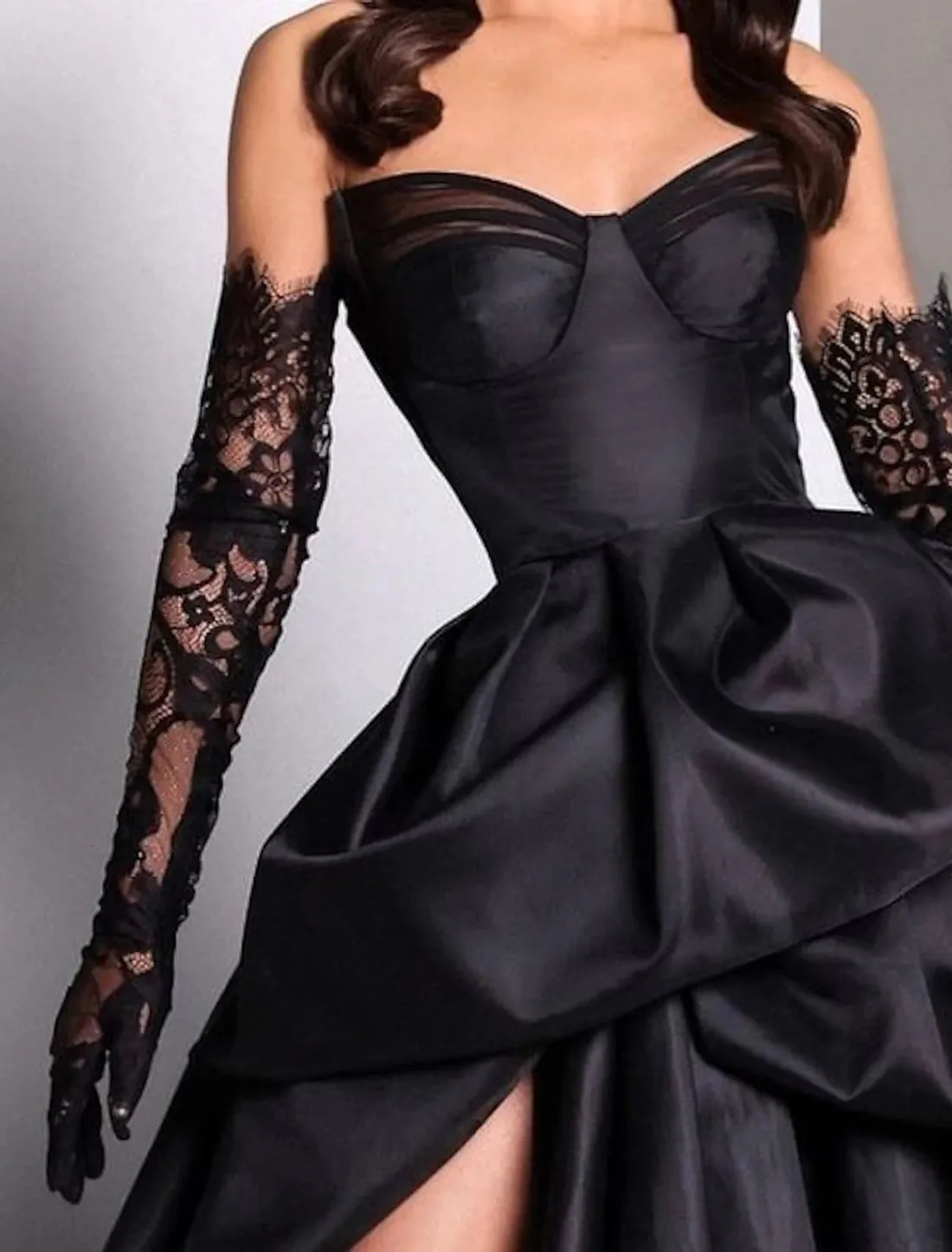 A-Line Evening Gown Black Dress Plus Size Dress Carnival Masquerade Court Train Sleeveless Strapless Wednesday Addams Family Satin with Slit Without Gloves