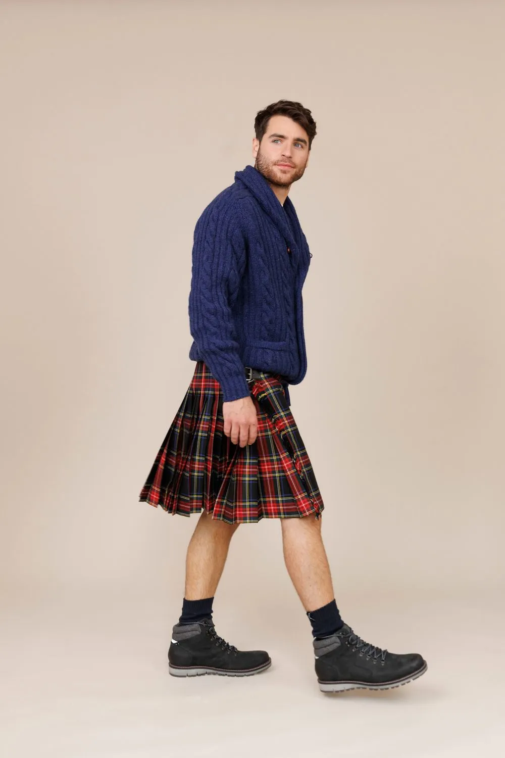 Black Stewart 100% Worsted Wool Men's Kilt