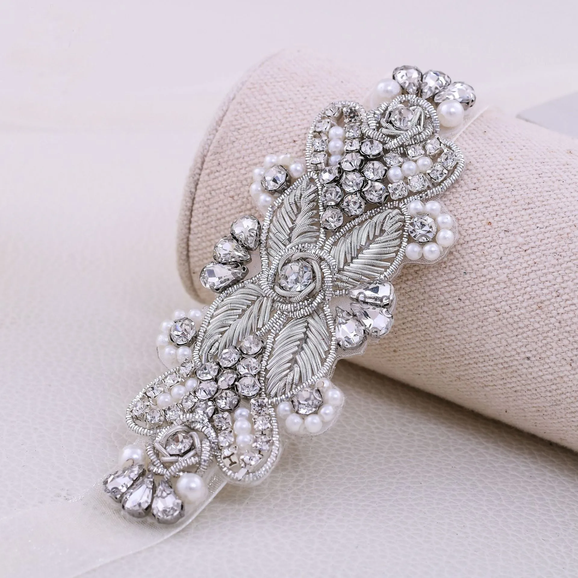 Floral Wire Woven Leaf Pattern Pearls rhinestones Bridal Belt