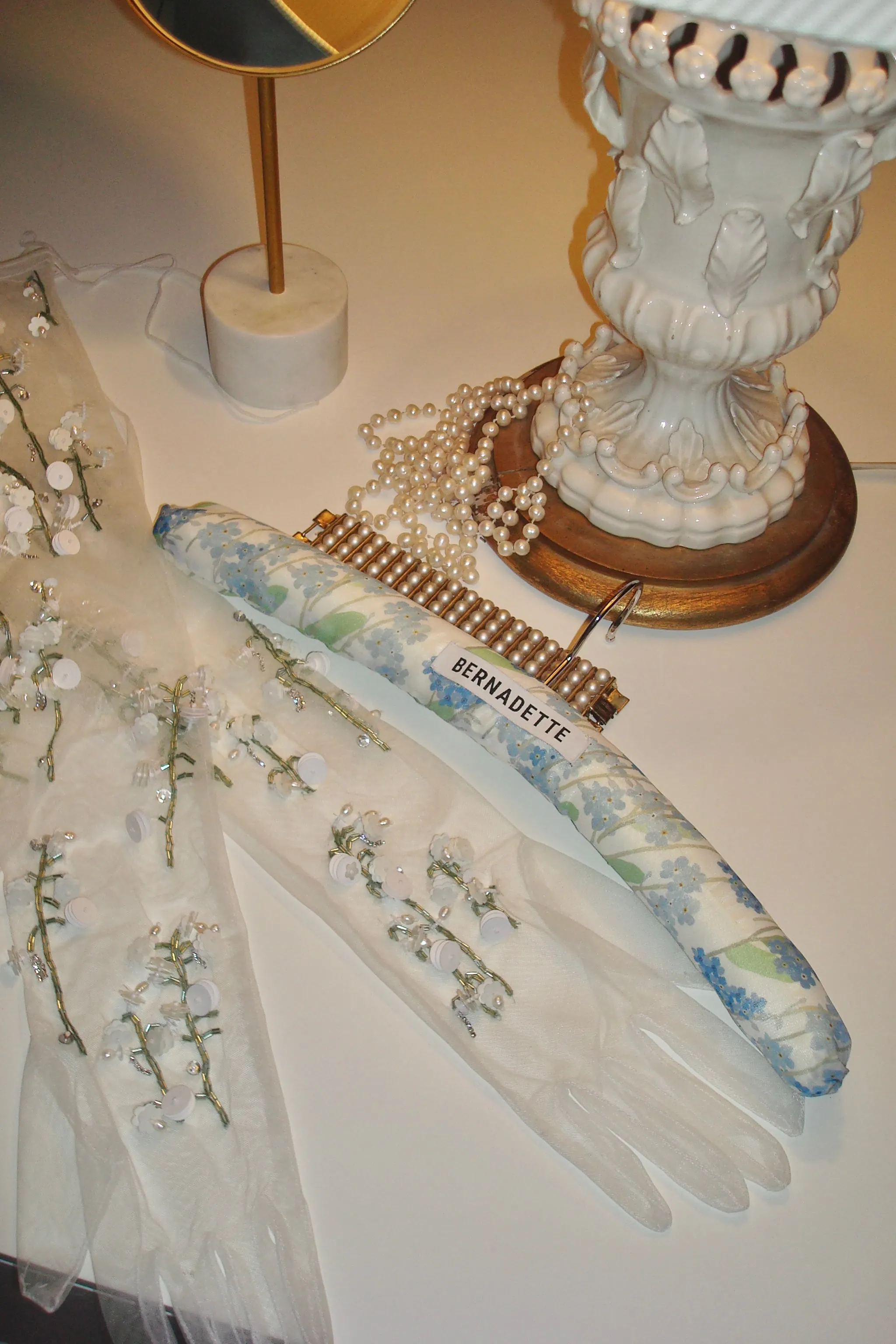 Hand-embroidered gloves