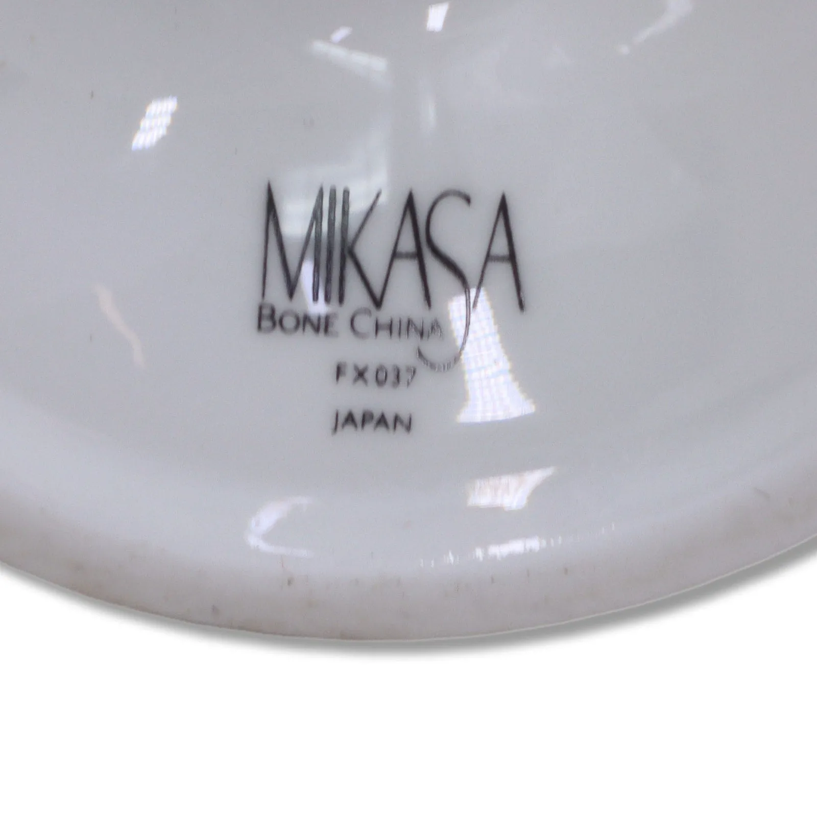 Mikasa Trumpet Vase Gold Rimmed White Bone China 6.25" Japan