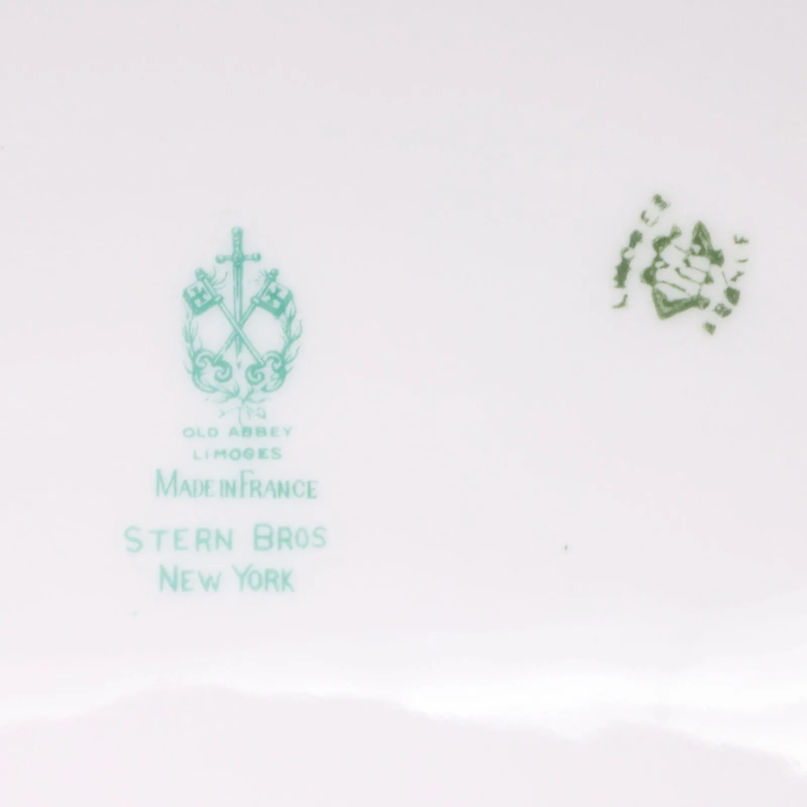 Old Abbey Oval Serving 16" Platter Mavaleix Granger Limoges Stern Bros NY 1920's